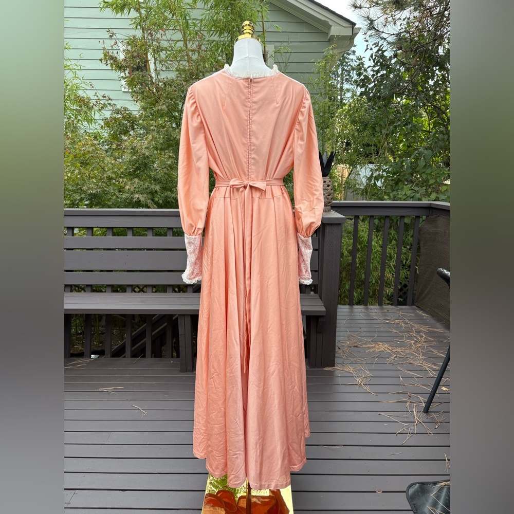 Vintage 70s Handmade Peach Gown - Picture 8 of 13
